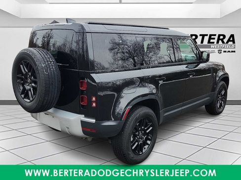 Used 2025 Land Rover Defender 110 S image 5