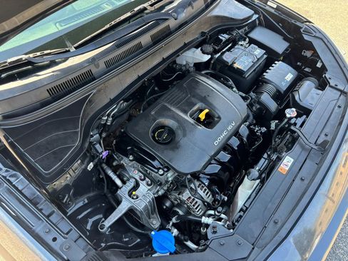 Used 2021 Hyundai Kona SE AWD/4WD image 66