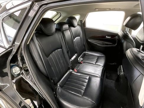 Used 2011 INFINITI EX35 Journey w/ Premium Pkg image 20