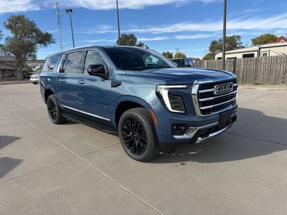 New 2026 GMC Yukon XL Elevation w/ Elevation Premium Package