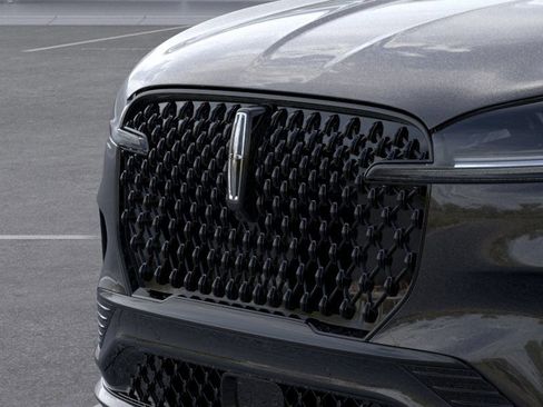New 2026 Lincoln Aviator AWD w/ Jet Appearance Package image 39
