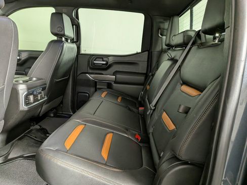 Used 2021 GMC Sierra 1500 AT4 w/ Technology Package image 29