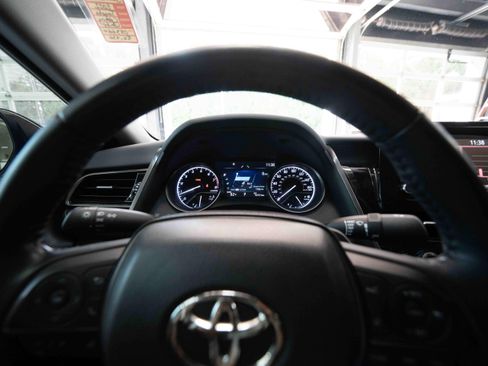 Used 2022 Toyota Camry SE AWD/4WD image 15