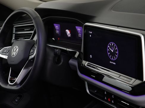 Used 2025 Volkswagen Atlas Peak Edition SE image 20