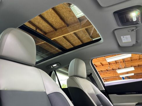 Used 2024 Honda Prologue Touring image 24