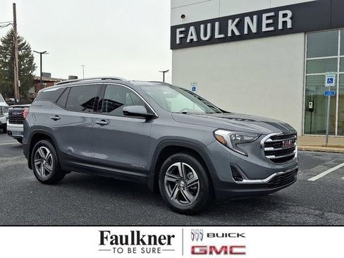 Certified 2021 GMC Terrain SLT image 1