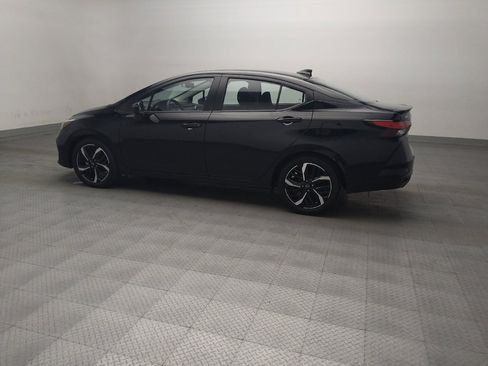 Used 2024 Nissan Versa SR FWD image 3