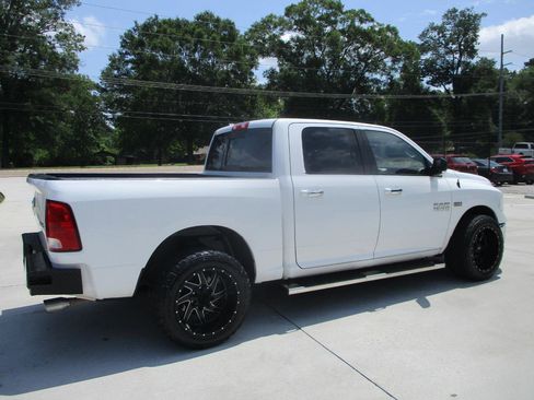 Used 2014 RAM 1500 Lone Star AWD/4WD image 9