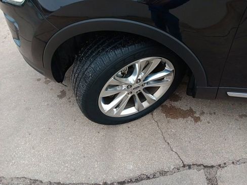 Used 2019 Ford Explorer XLT w/ Equipment Group 202A image 37