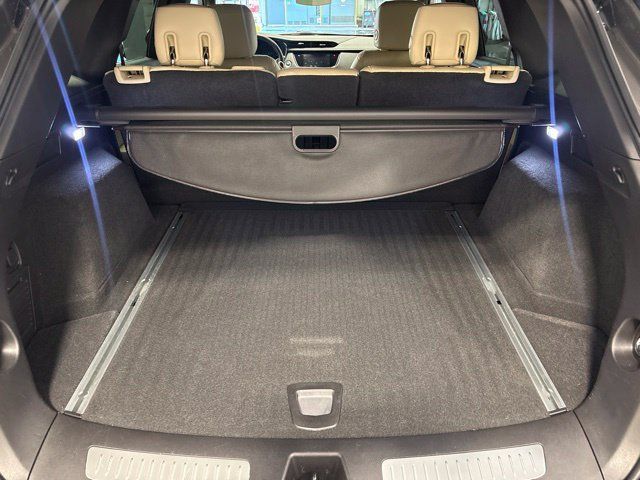 Used 2019 Cadillac XT5 Luxury AWD/4WD image 38