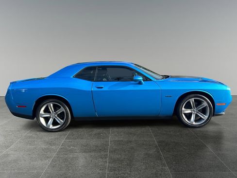 Used 2015 Dodge Challenger R/T w/ Quick Order Package 28B R/T image 8