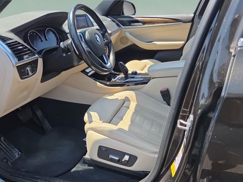 Used 2019 BMW X3 sDrive30i RWD image 9