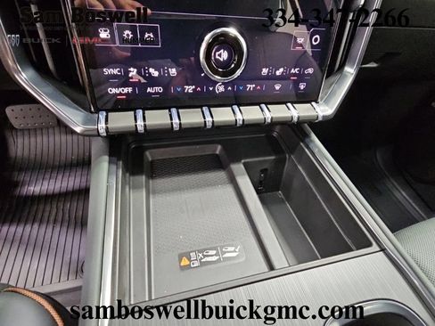 New 2026 GMC Acadia AT4 w/ Luxury Package AWD/4WD image 17