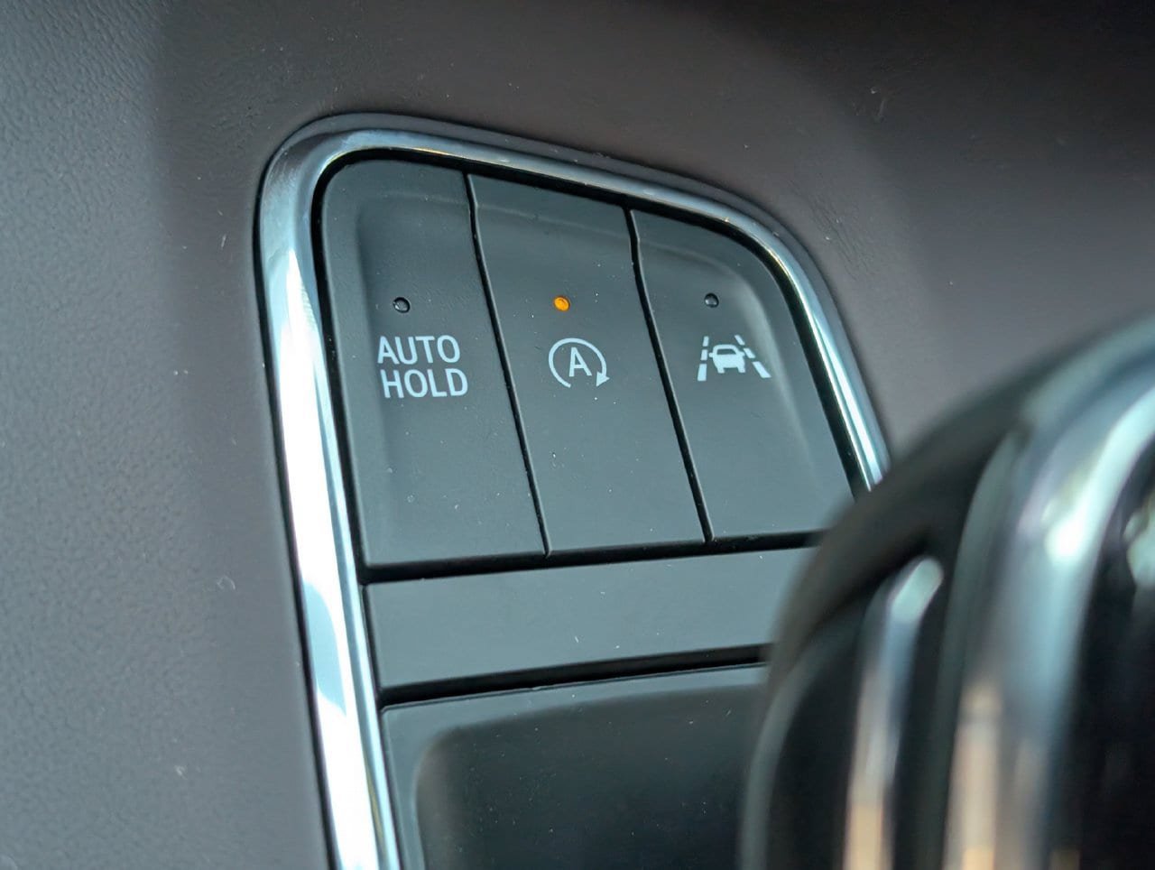 Used 2023 Cadillac Escalade Sport Platinum w/ LPO, Floor Liner Package AWD/4WD image 19