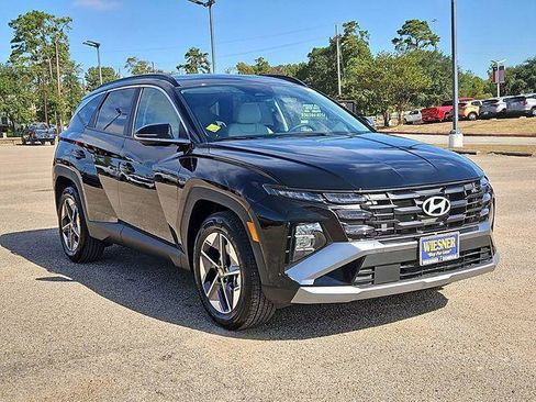 New 2025 Hyundai Tucson SEL FWD image 3