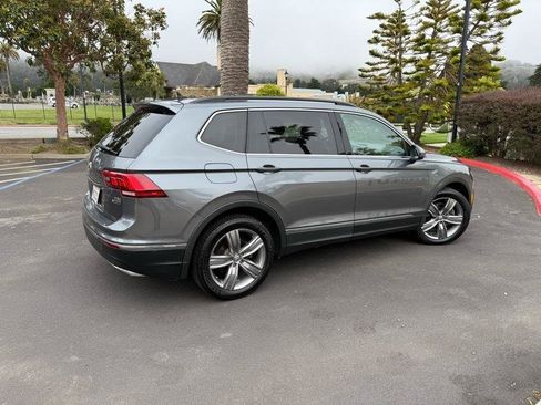 Used 2018 Volkswagen Tiguan SE AWD/4WD image 8