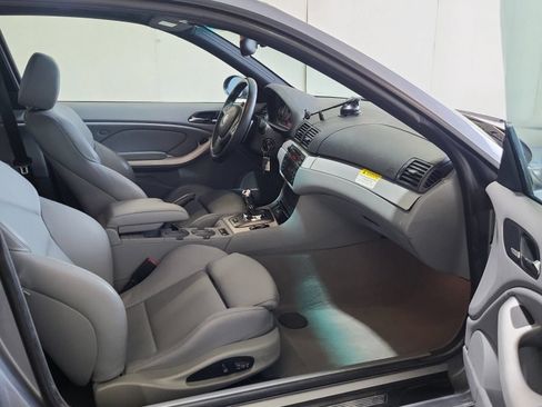 Used 2005 BMW M3 Coupe RWD image 9
