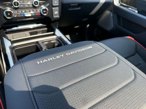 New 2025 Ford F250 Lariat w/ Lariat Ultimate Package image 34