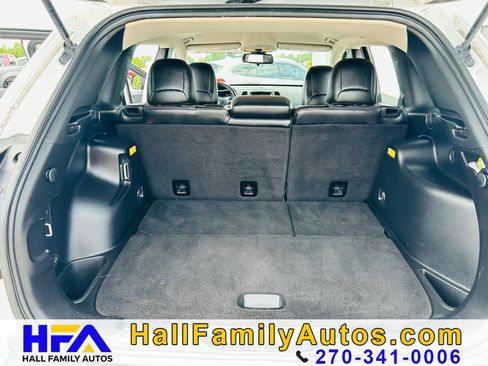 Used 2016 Jeep Cherokee Trailhawk w/ Trailer Tow Group AWD/4WD image 16