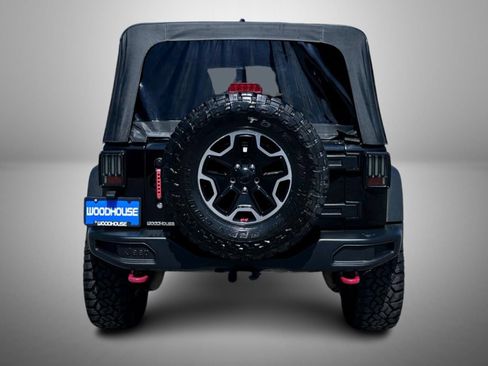Used 2015 Jeep Wrangler Unlimited Rubicon AWD/4WD image 6