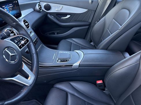Certified 2022 Mercedes-Benz GLC 300 image 42