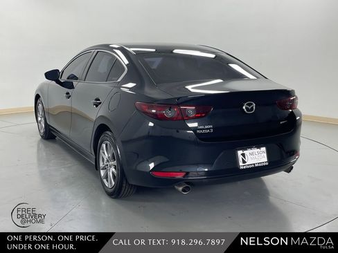 Used 2021 MAZDA MAZDA3 s image 7