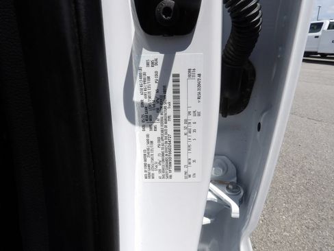 Used 2025 Ford F350 XLT AWD/4WD image 60