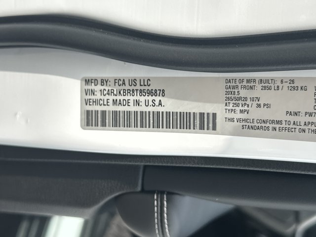 New 2026 Jeep Grand Cherokee L Limited w/ Limited Altitude Package AWD/4WD image 30
