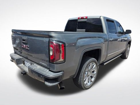 Used 2018 GMC Sierra 1500 Denali w/ Denali Ultimate Package AWD/4WD image 7