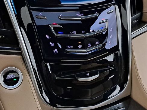 Used 2020 Cadillac Escalade ESV Platinum image 36
