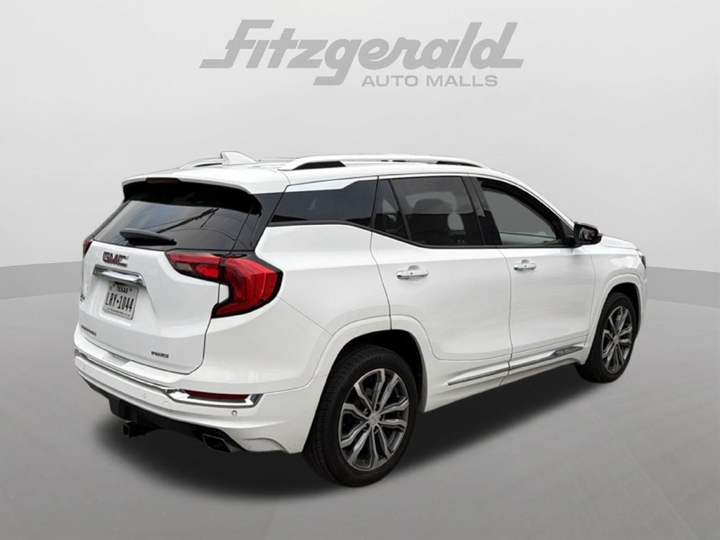 Used 2019 GMC Terrain Denali w/ Advanced Safety Package AWD/4WD image 6