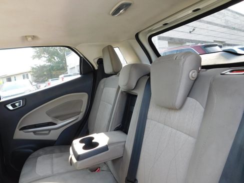 Used 2019 Ford EcoSport SE w/ SE Convenience Package FWD image 8