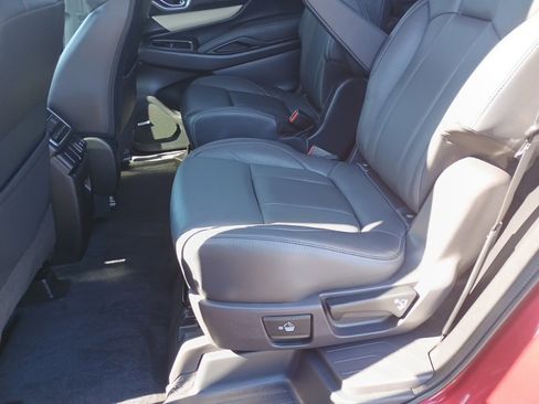 Certified 2022 Subaru Ascent Limited w/ Technology Package image 16