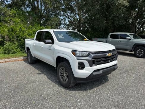 Used 2024 Chevrolet Colorado LT w/ LT Convenience Package RWD image 7
