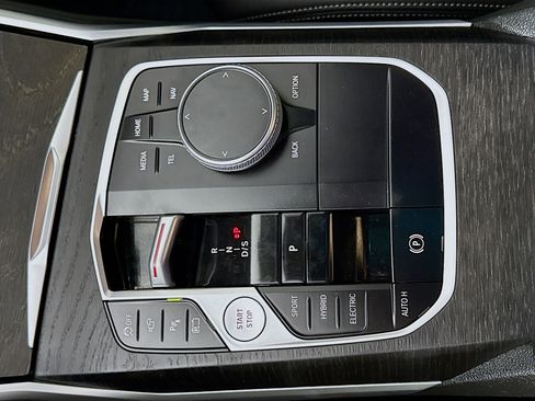 Used 2023 BMW 330e w/ Premium Package image 20