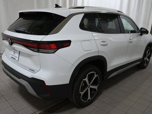 New 2026 Volkswagen Tiguan SE AWD/4WD image 12