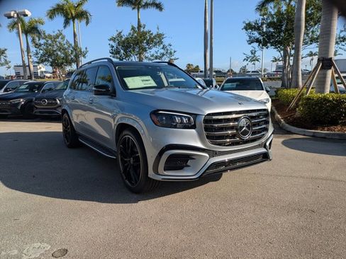 New 2026 Mercedes-Benz GLS 450 4MATIC image 6