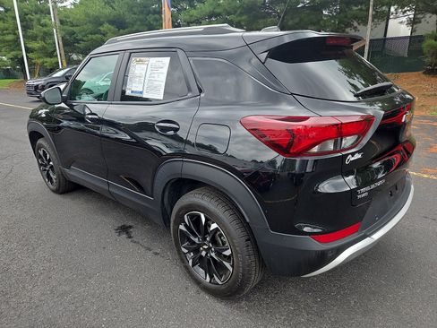 Used 2022 Chevrolet TrailBlazer LT w/ Convenience Package AWD/4WD image 5