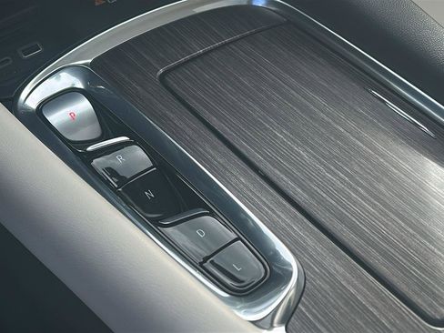 Certified 2023 Buick Enclave Avenir w/ Avenir Technology Package image 29