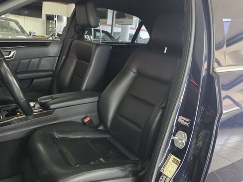 Used 2013 Mercedes-Benz E 350 4MATIC Sedan image 10