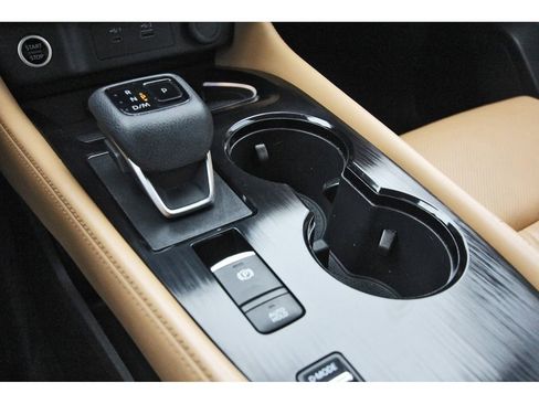 Used 2023 Nissan Rogue Platinum w/ Platinum Premium Package image 32