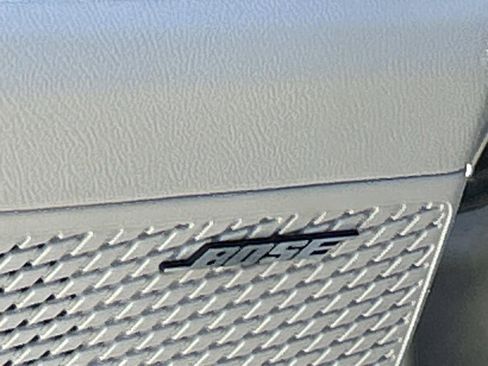 Certified 2022 Hyundai Elantra Limited FWD image 19
