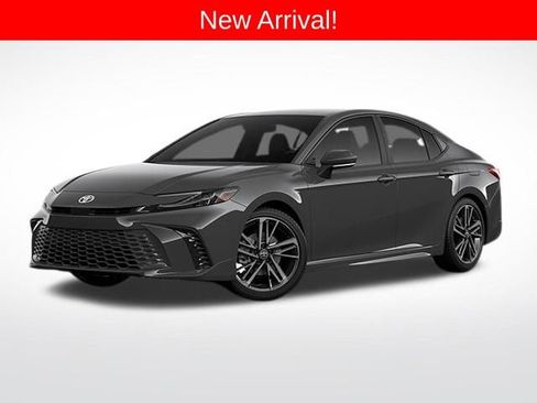 Used 2025 Toyota Camry XSE w/ Premium Plus Package AWD/4WD image 1