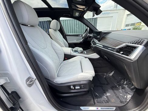 Used 2024 BMW X5 xDrive50e w/ M Sport Package AWD/4WD image 26
