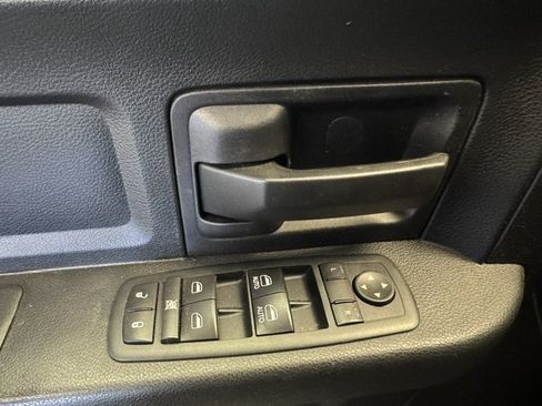 Used 2017 RAM 1500 Express AWD/4WD image 26