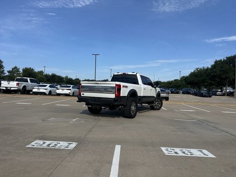 Used 2025 Ford F250 King Ranch AWD/4WD image 2