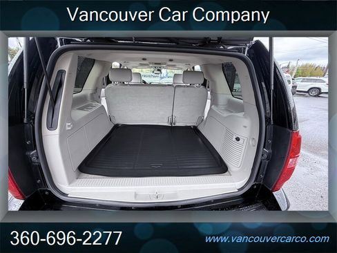 Used 2007 Chevrolet Tahoe LTZ w/ LTZ Preferred Equipment Group AWD/4WD image 16