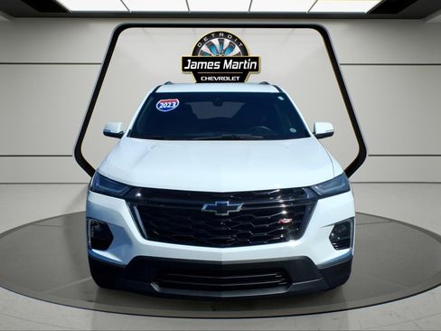 Used 2023 Chevrolet Traverse RS w/ LPO, Floor Liner Package FWD image 2
