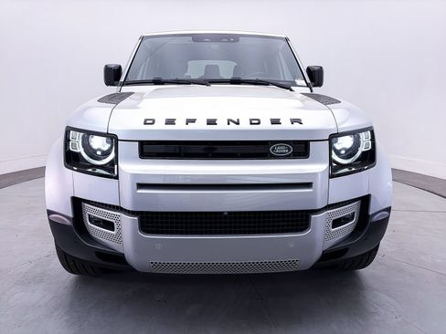 Used 2023 Land Rover Defender 110 SE AWD/4WD image 31