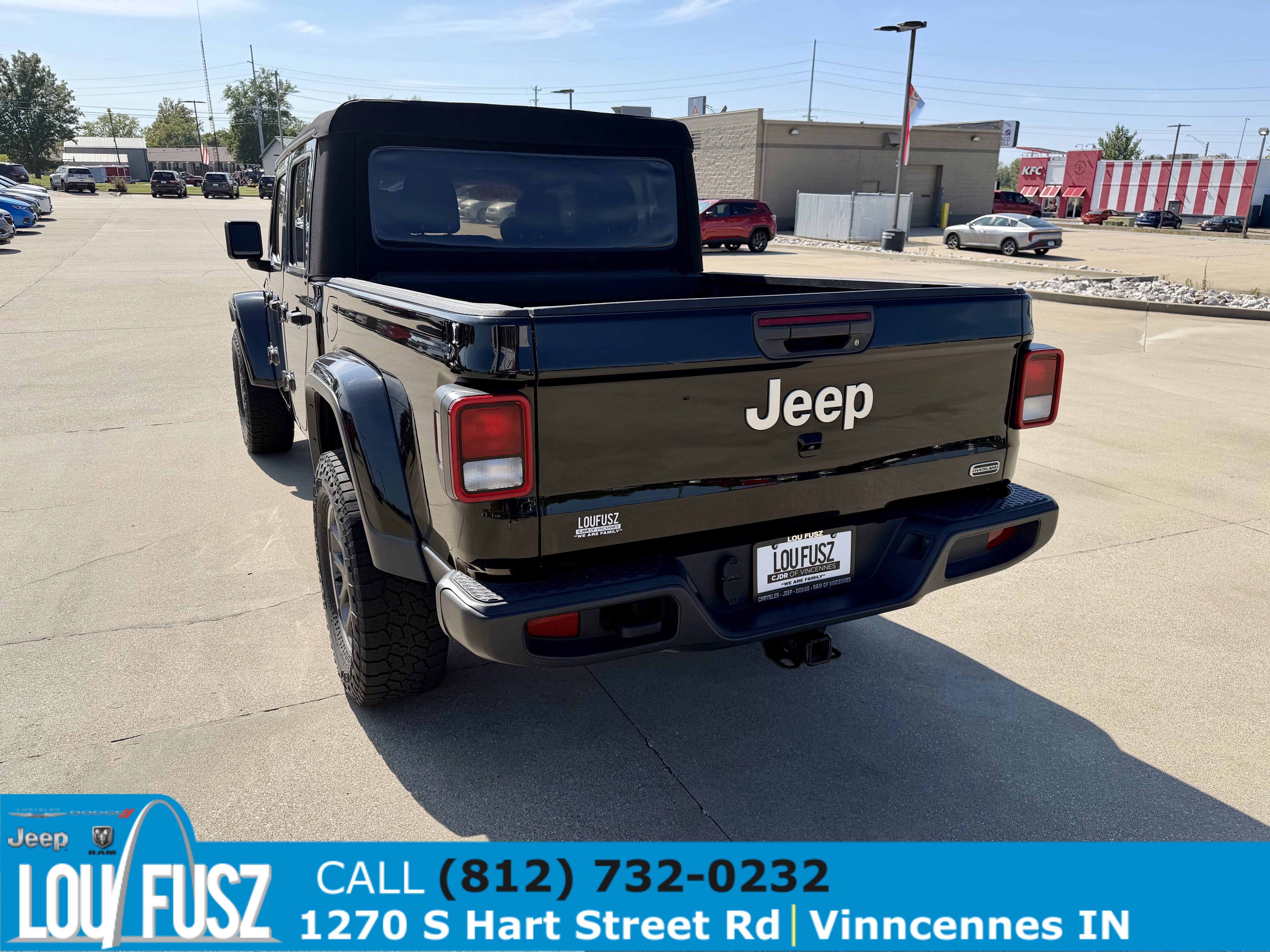 Used 2020 Jeep Gladiator Overland AWD/4WD image 6